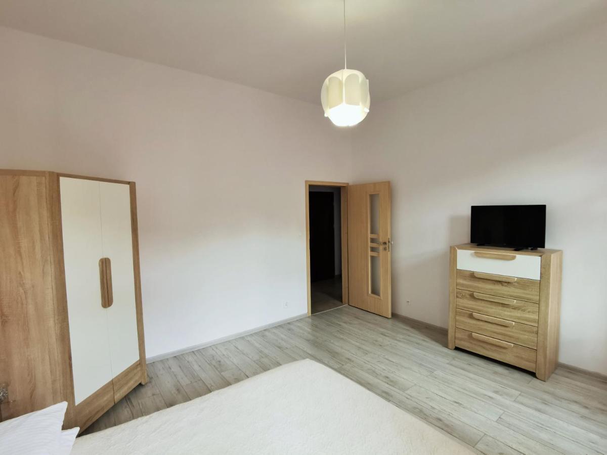 Apartament Seven Apartment Legnica Bagian luar foto